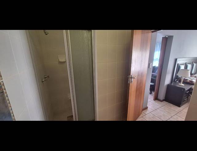 1 BEDROOM PROPERTY TO RENT IN DANA BAY